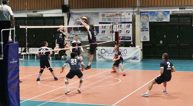2mila8volley muro schiacciata 21