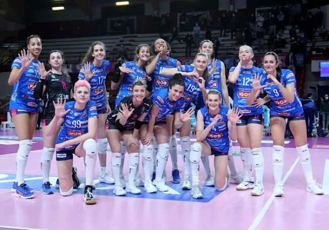 Igor volley mano cinque maglia blu