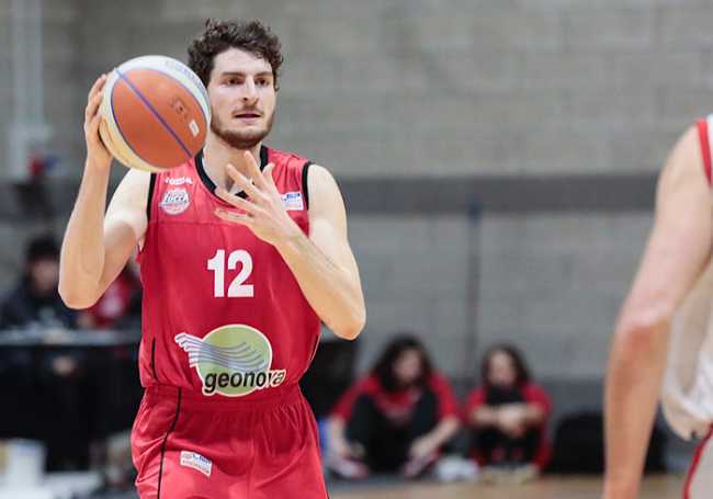 Oleggio basket Andrea Del Debbio