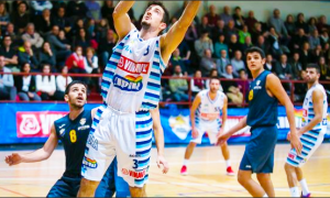 basket sotto canestro vinavil