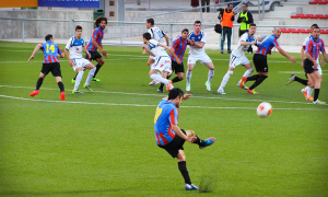 calcio punizione campo