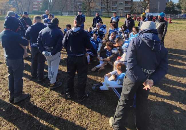 football Lancieri Novara seduti