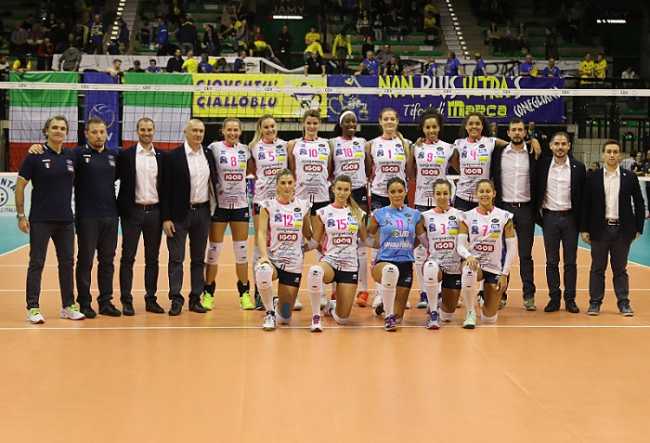 igor champions esordio