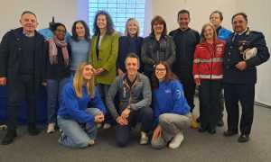 photo 5970012904197572443 y