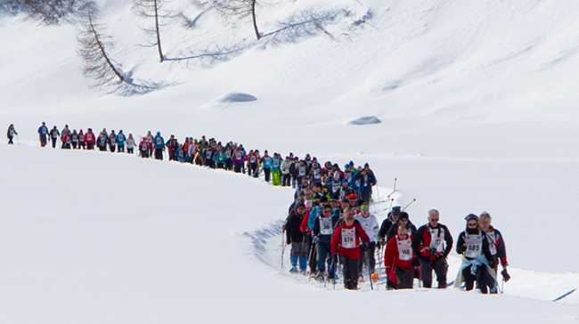 traccia bianca Immersi nella neve foto Lorenzo Camocardi
