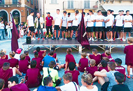 b juve domo presentazione piazza 16