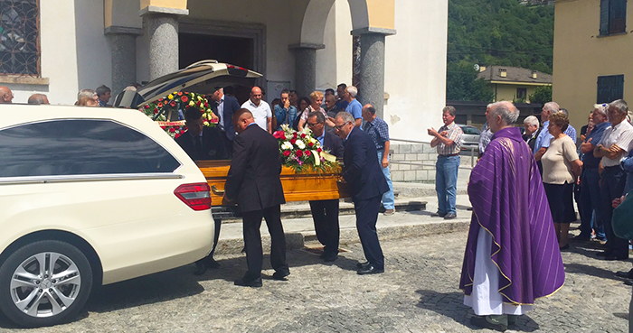 Addio Campione! Il funerale di Germano Barale. Video