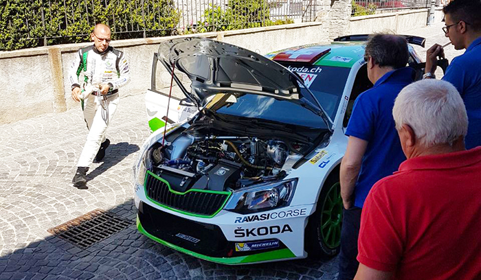 Rally: problemi al motore per il campione svizzero Gregoire Hotz