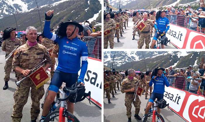 La Fanfara Bersaglieri Valdossola a Cervinia, con Moser, per l'arrivo del Giro