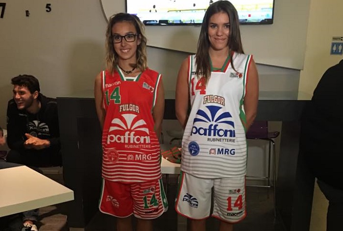 Presentate le nuove maglie della Paffoni in una serata speciale