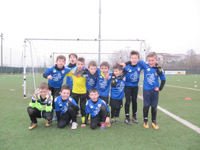 I primi calci della Varzese a Gassino, contro Juve, Toro e Alessandria. Foto