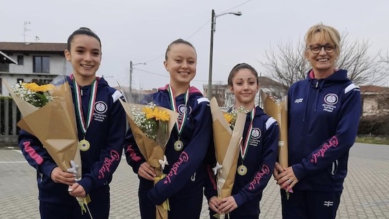 asd oleggio ritmica foto 1