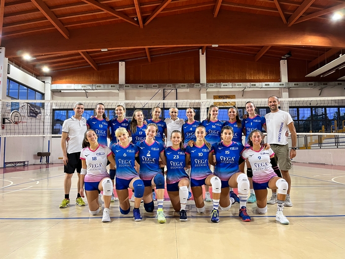 Volley, derby del lago Arona-Verbania. La Vox in casa della seconda