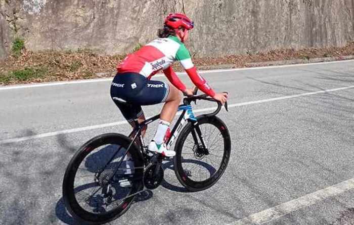 Dopo la caduta in allenamento Elisa Longo Borghini ha ripreso a correre in Bretagna